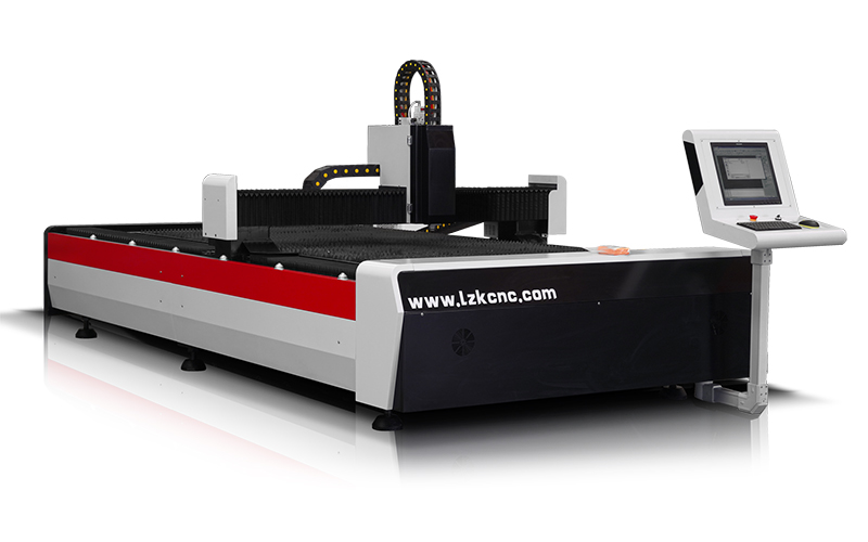 LZK startet neue großformatige Laserschneidemaschine